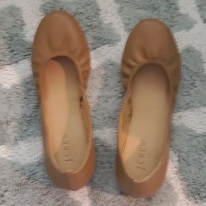 Ballet flats